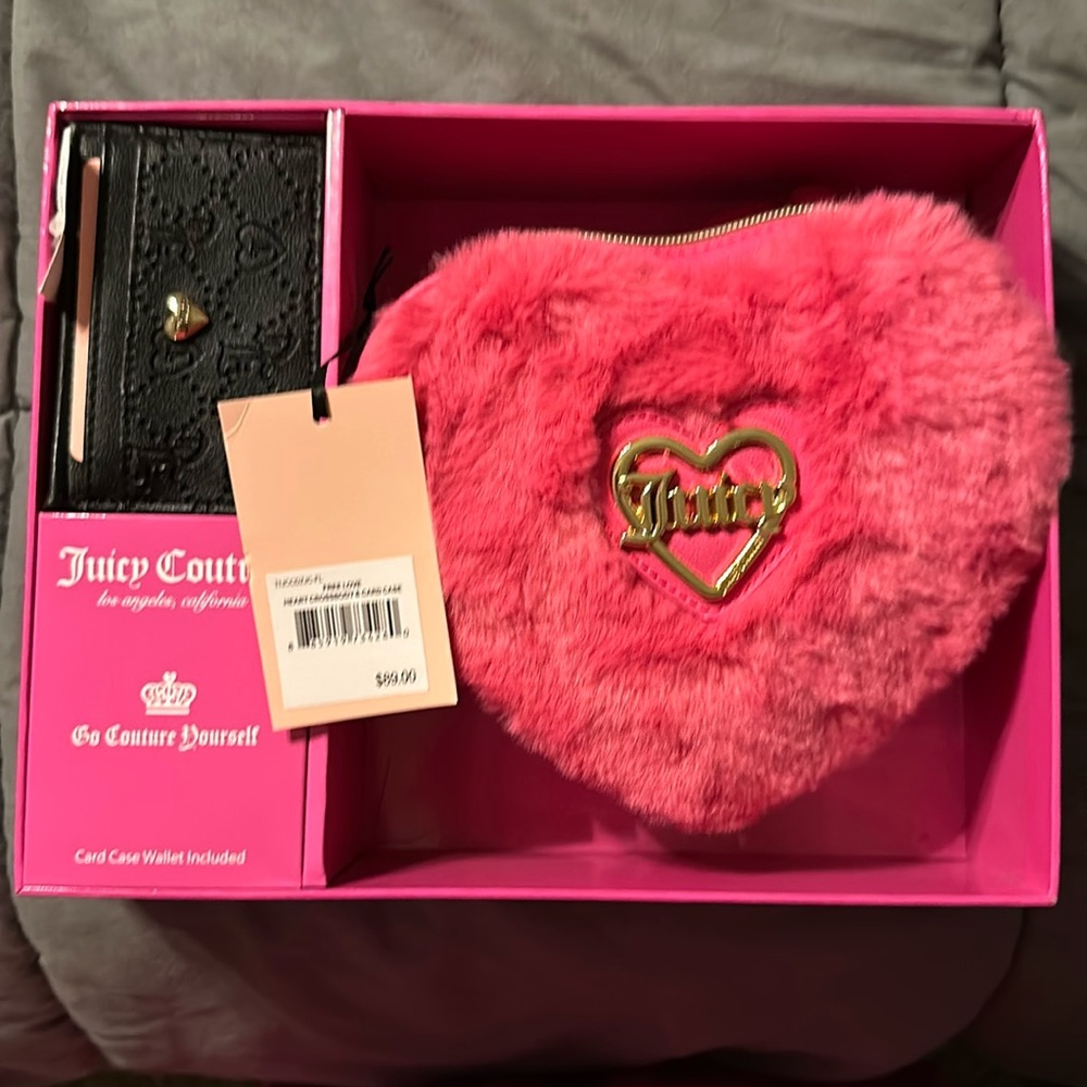 Juicy Couture Free Love Hot Pink Heart Crossbody & Card Case Gift Set NIB